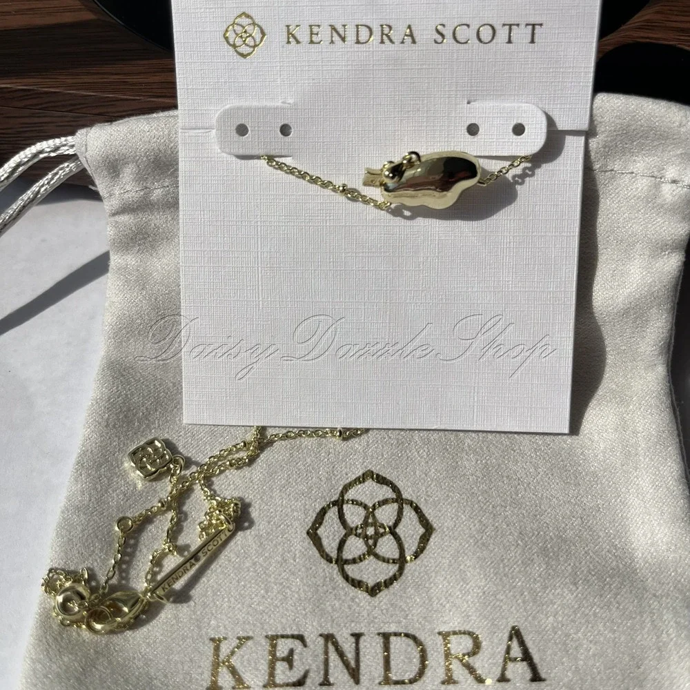 ✨New Kendra Scott Celeste Cloud Gold Plated Short Pendant Necklace 🌧️